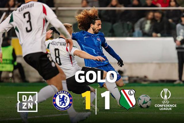 VÍDEO: Cucurella aparece à ponta de lança para marcar