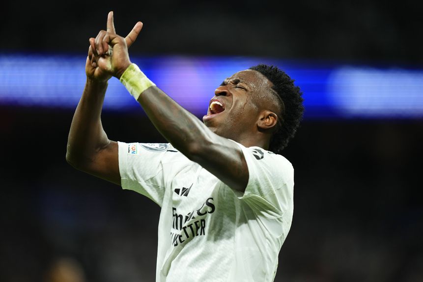 Golo de Vinícius empatou, mas Arsenal tinha grande vantagem na eliminatória