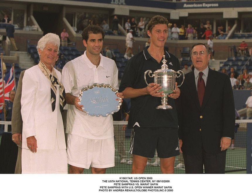 Marat Safin com Pete Sampras na final do US Open de 2000