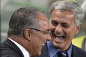 30/9/2014 - Augusto Inácio e Mourinho no Sporting-Chelsea (0-1), Champions - Foto: A BOLA/Sérgio Miguel Santos