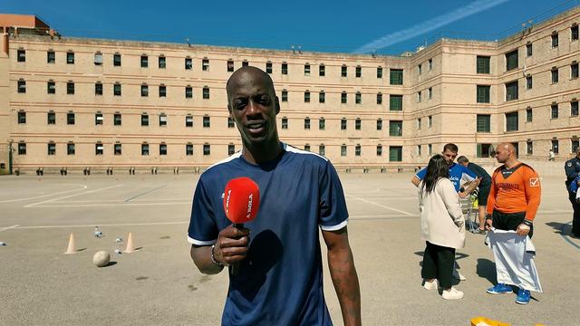 Edinho no papel de repórter A BOLA
