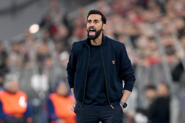 Mercado: Arbeloa em negociações para suceder a Marco Silva