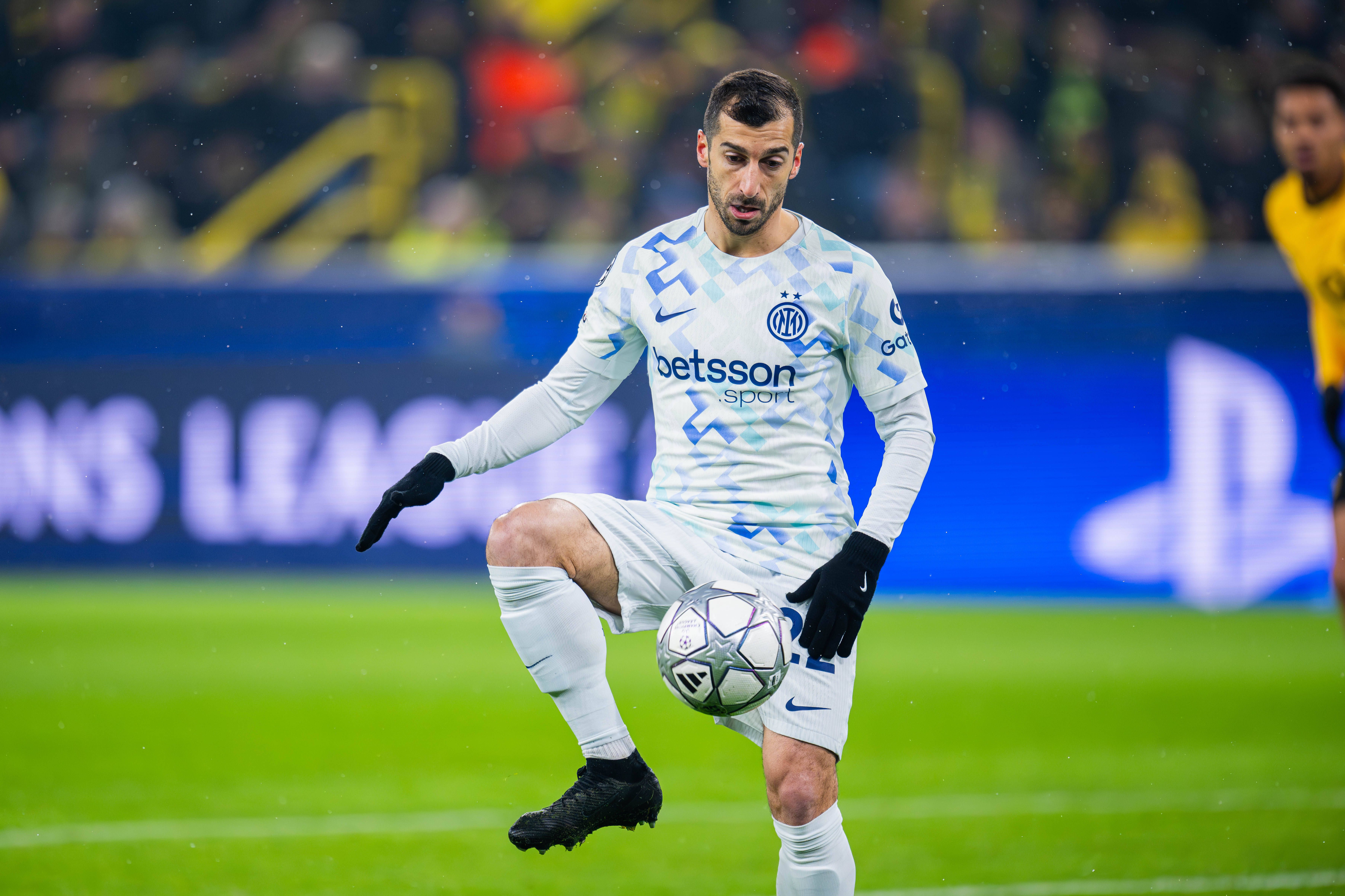 162 - Henrikh Mkhitaryan (Pyunik, Metalurh Donetsk, Shakhtar Donetsk, Borussia Dortmund, Manchester United, Arsenal, Roma e Inter)