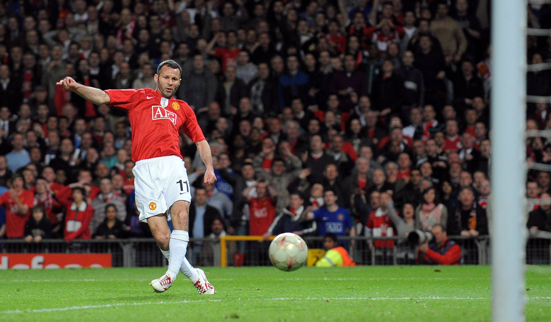159 - Ryan Giggs (Manchester United)