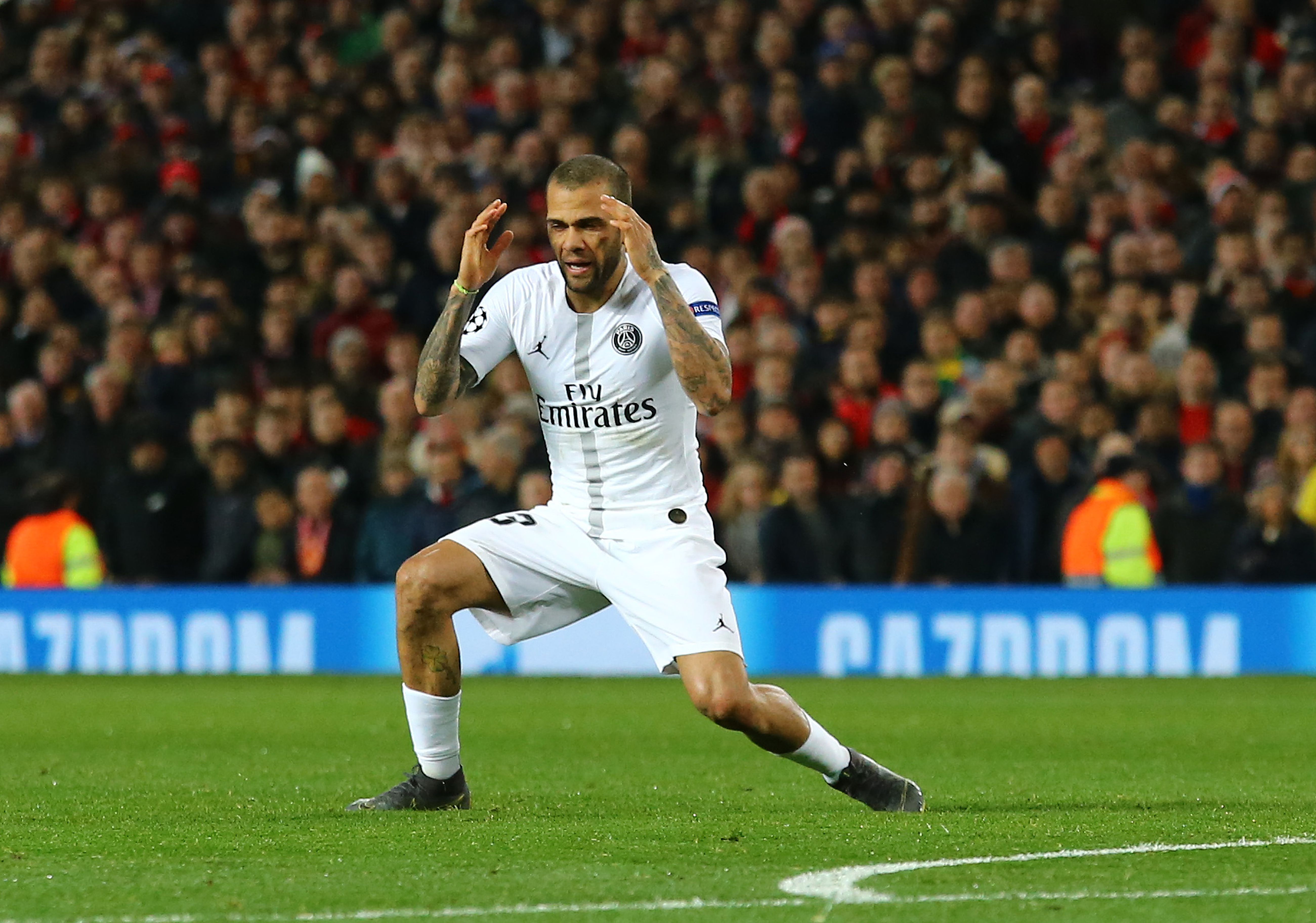 155 - Dani Alves (Sevilha, Barcelona, Juventus e PSG)