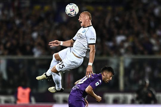 Fiorentina empata com Nápoles e tem Europa quase garantida