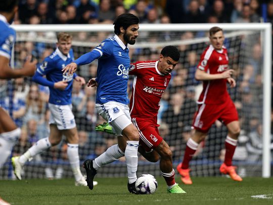 Oficial: Everton anuncia saída de André Gomes