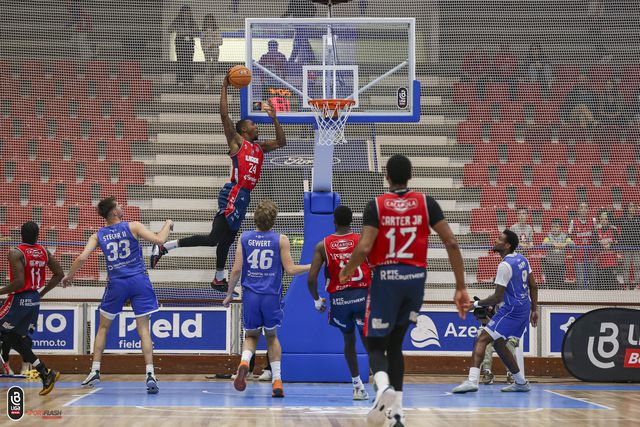 Oliveirense nas meias-finais contra o Benfica