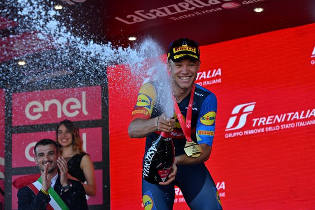 Milan voltou a ser o mais rápido à chegada a Cento