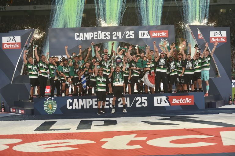 Sporting, campeão nacional 2024/25 (foto: Miguel Nunes)