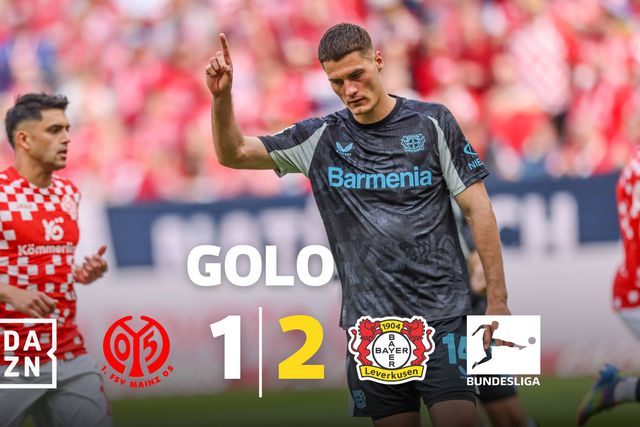 À boleia de Schick, Leverkusen vira o jogo em cinco minutos (vídeo)