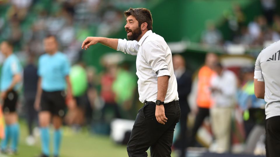 Luís Freire, treinador do Vitória de Guimarães, em Alvalade