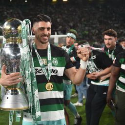 Rui Silva sagrou-se campeão nacional pelo Sporting e também conquistou a Taça de Portugal