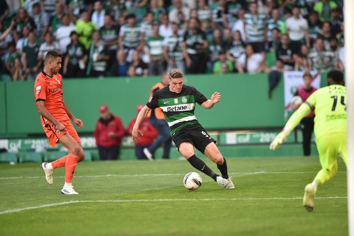 SPORTING BICAMPEÃO Tabu com mais de sete décadas caiu mesmo ao minuto 82 (crónica)