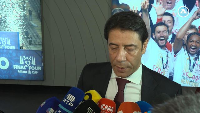 Rui Costa segura Lage mesmo sem título de campeão