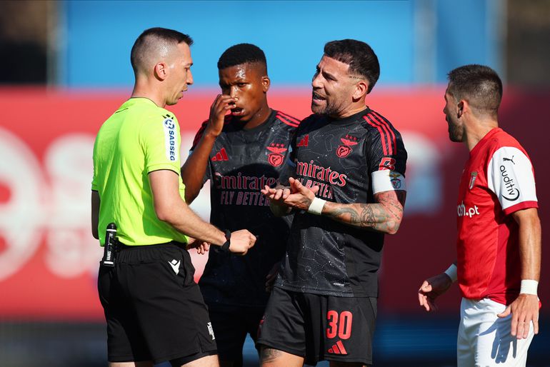 VÍDEO: o penálti de Zalazar que deixa o Benfica mais longe do título