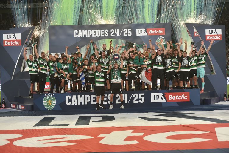Sporting, campeão nacional 2024/25 (foto: Miguel Nunes)