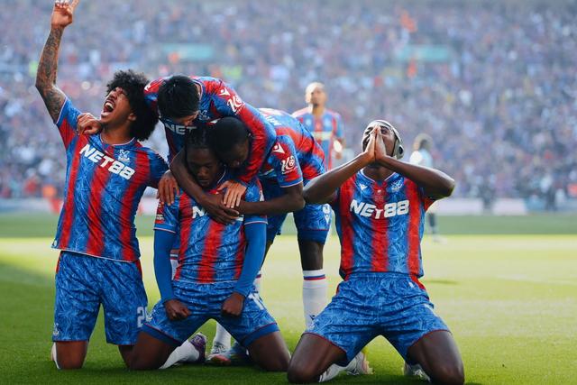 Bem-vindos ao reino dos sonhos! Crystal Palace vence Taça de Inglaterra
