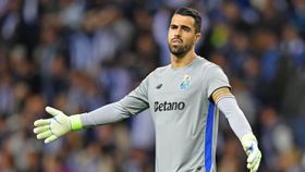 Diogo Costa lamenta temporada «muito aquém» das expectativas