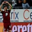 VÍDEO: Cagliari salva-se apesar de golaço de Obrador, Atalanta garante Europa