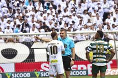 O momento da substituição por engano de Neymar