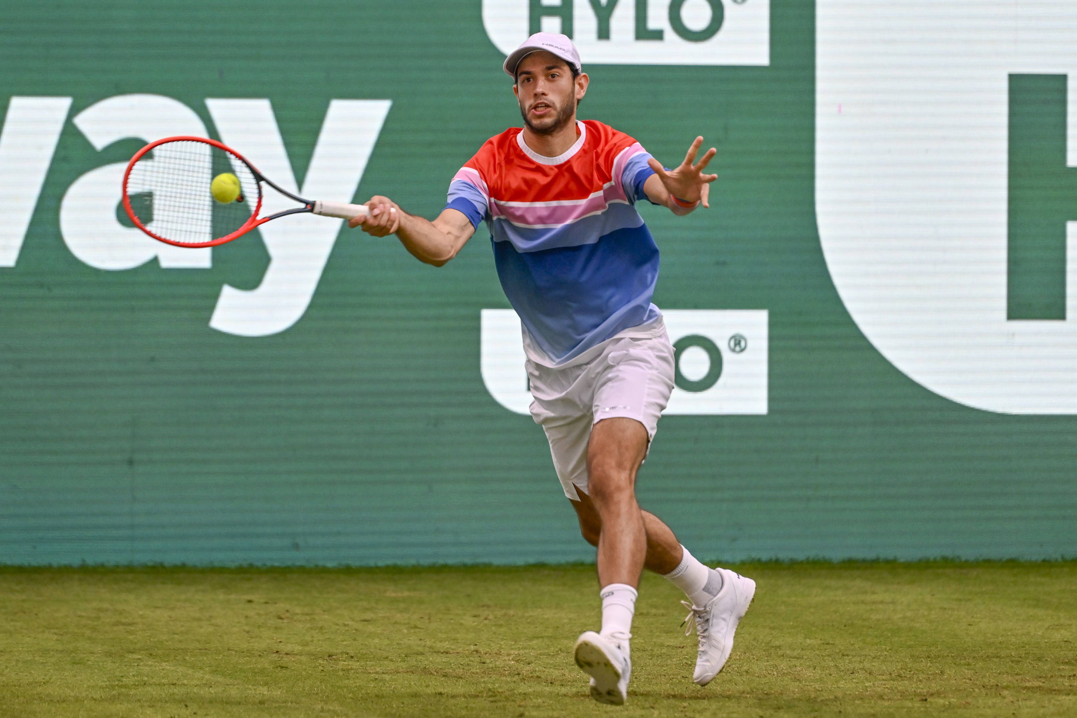 Nuno Borges dá luta, mas perde contra Medvedev em Halle