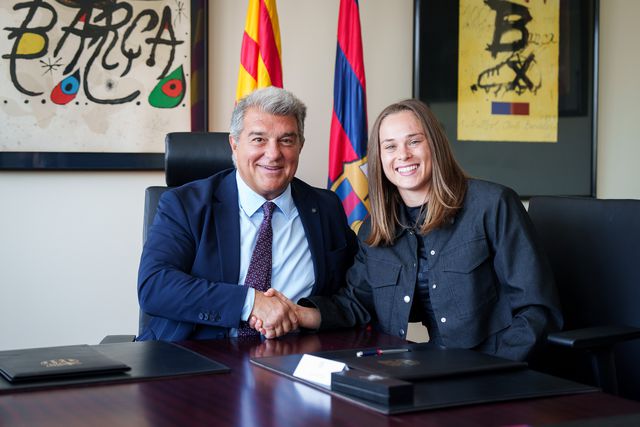 Oficial: melhor marcadora da liga alemã reforça Barcelona