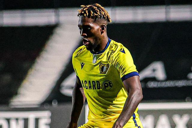 Famalicão: Puma Rodríguez é reforço do Estrela Vermelha