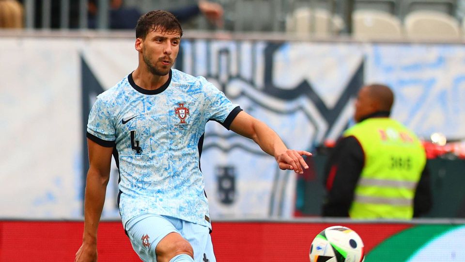 Rúben Dias: «A capacidade de crescer na competição vai ditar o nosso sucesso»