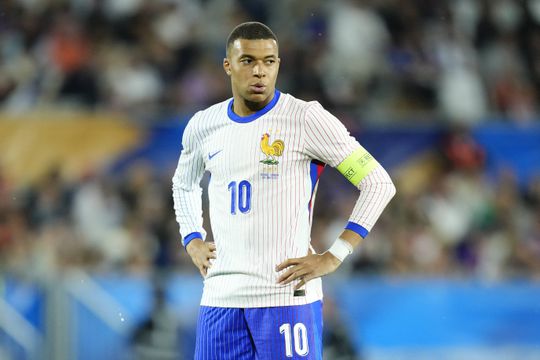 Política domina na seleção francesa: Mbappé e Thuram já se posicionaram