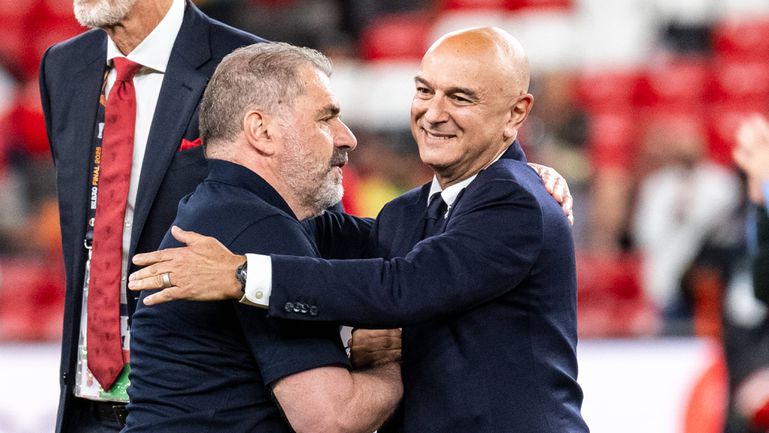 Presidente do Tottenham explica saída de Postecoglou: «Não é suficiente...»