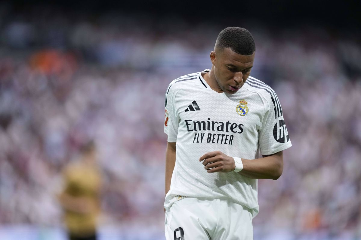 Mbappé ausente no último treino antes da estreia no Mundial de Clubes