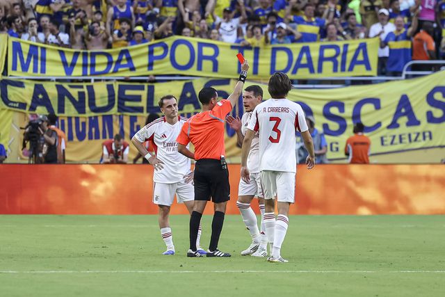 A análise de Pedro Henriques à arbitragem: penálti «óbvio» por marcar sobre Pavlidis