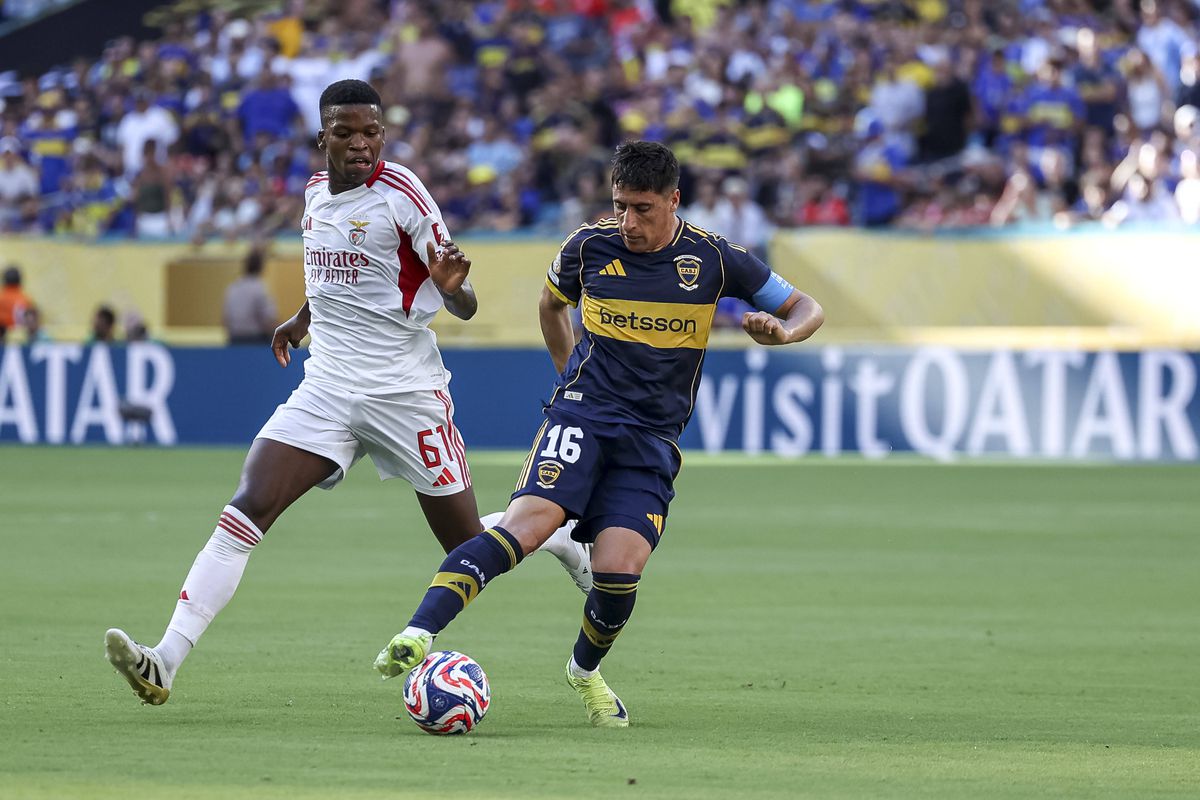 «Túnel»: a reação do árbitro ao primeiro golo do Boca Juniors (vídeo)