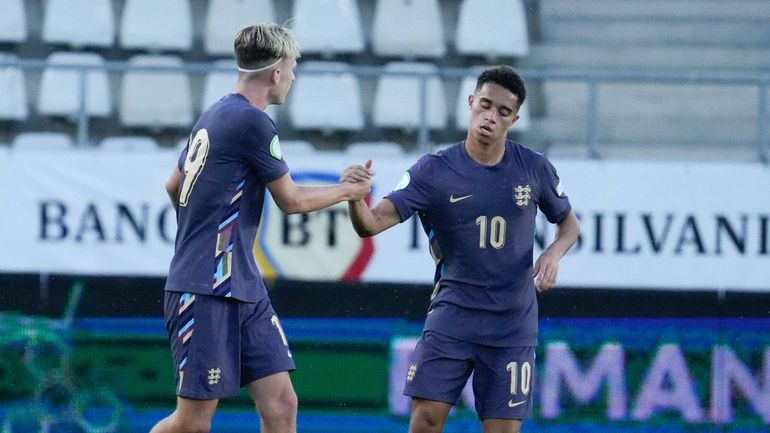 Quatro golos em 11 minutos: a recuperação espetacular dos sub-19 de Inglaterra