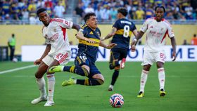 Neuer: «Todos vimos o que aconteceu no Boca Juniors-Benfica...»