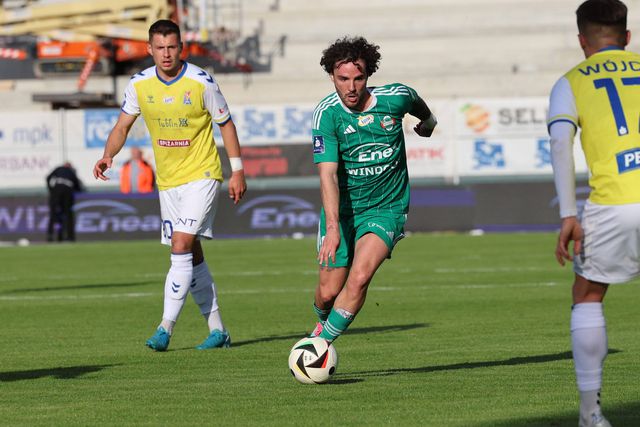 Rafael Barbosa dá por terminada a aventura na Polónia e vai ser uma das caras novas do plantel orientado por José Mota