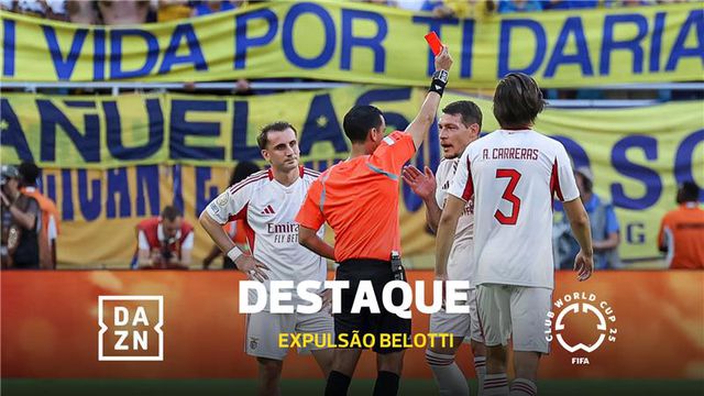 Belotti vê vermelho após atingir com pé cabeça de adversário