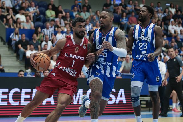 Tetracampeão Benfica com acesso direto à fase de grupos da Champions