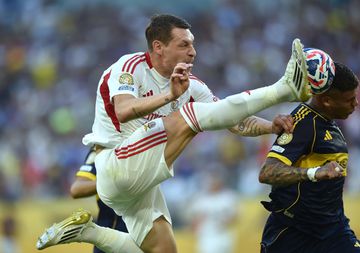 Benfica: afinal, FIFA agrava castigo de Belotti