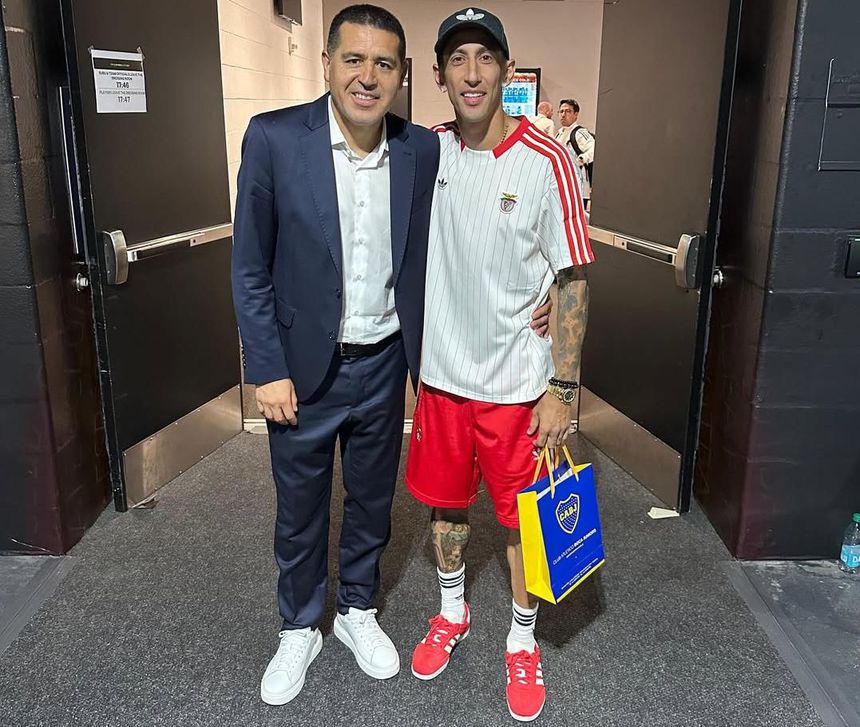 Riquelme com Di María