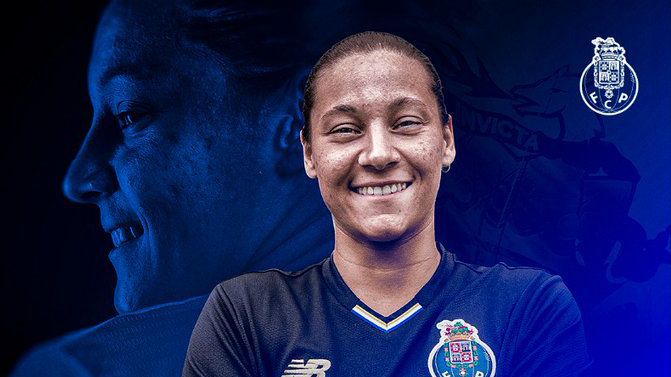 Mercado: FC Porto renova com guarda-redes