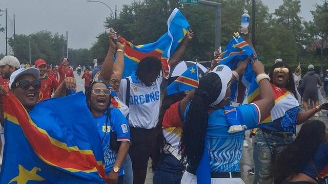 Adeptos da RD Congo em festa