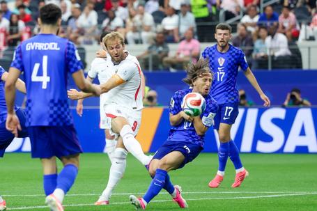 Inglaterra-Croácia: segunda parte começa com golo!