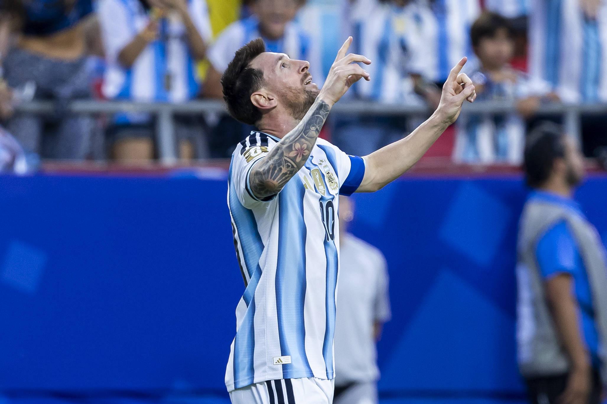 Messi brilhou na estreia no Mundial 2026 com três golos frente à Argélia