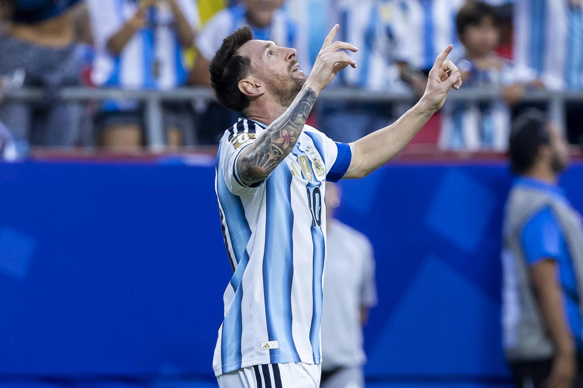 Messi brilhou na estreia no Mundial 2026 com três golos frente à Argélia