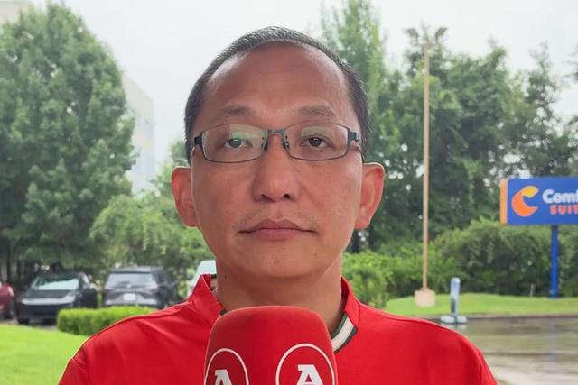 Adepto de Singapura veio de propósito ver Portugal: «Ronaldo vai marcar!»