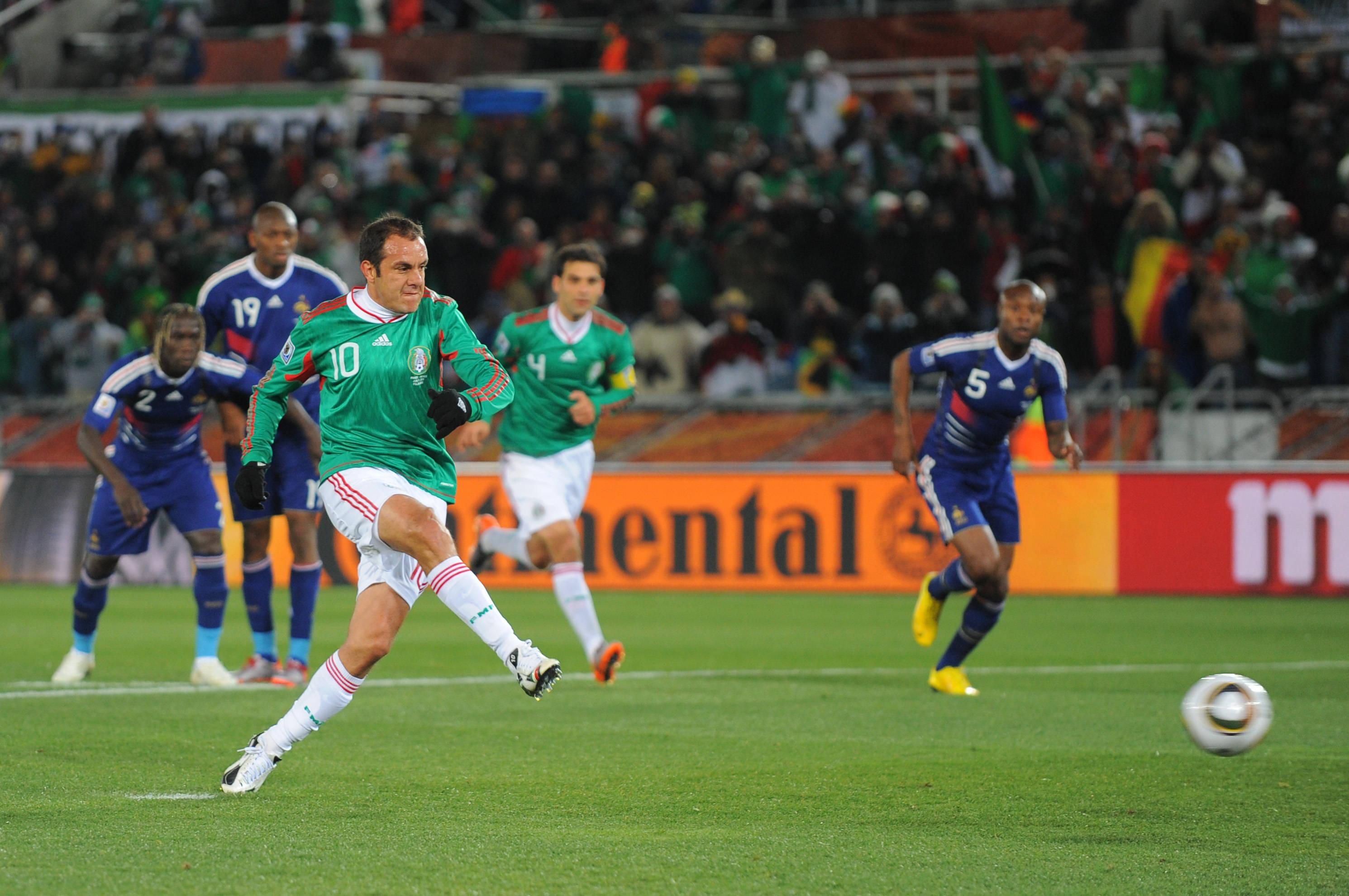 Cuauhtémoc Blanco, avançado, México, 37 anos e 5 meses. Mundial 2010, França, 0-México, 2. Foto IMAGO