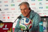 «O único remédio que funciona no futebol é vencer»