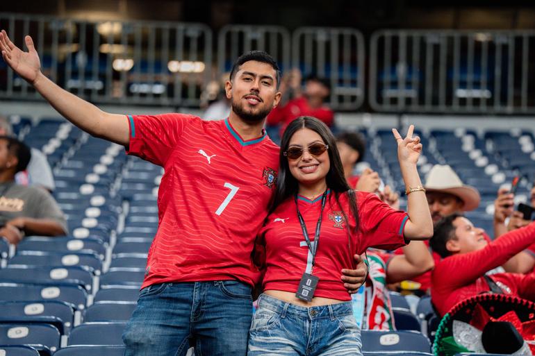 Apoiantes de Portugal e... Cristiano Ronaldo